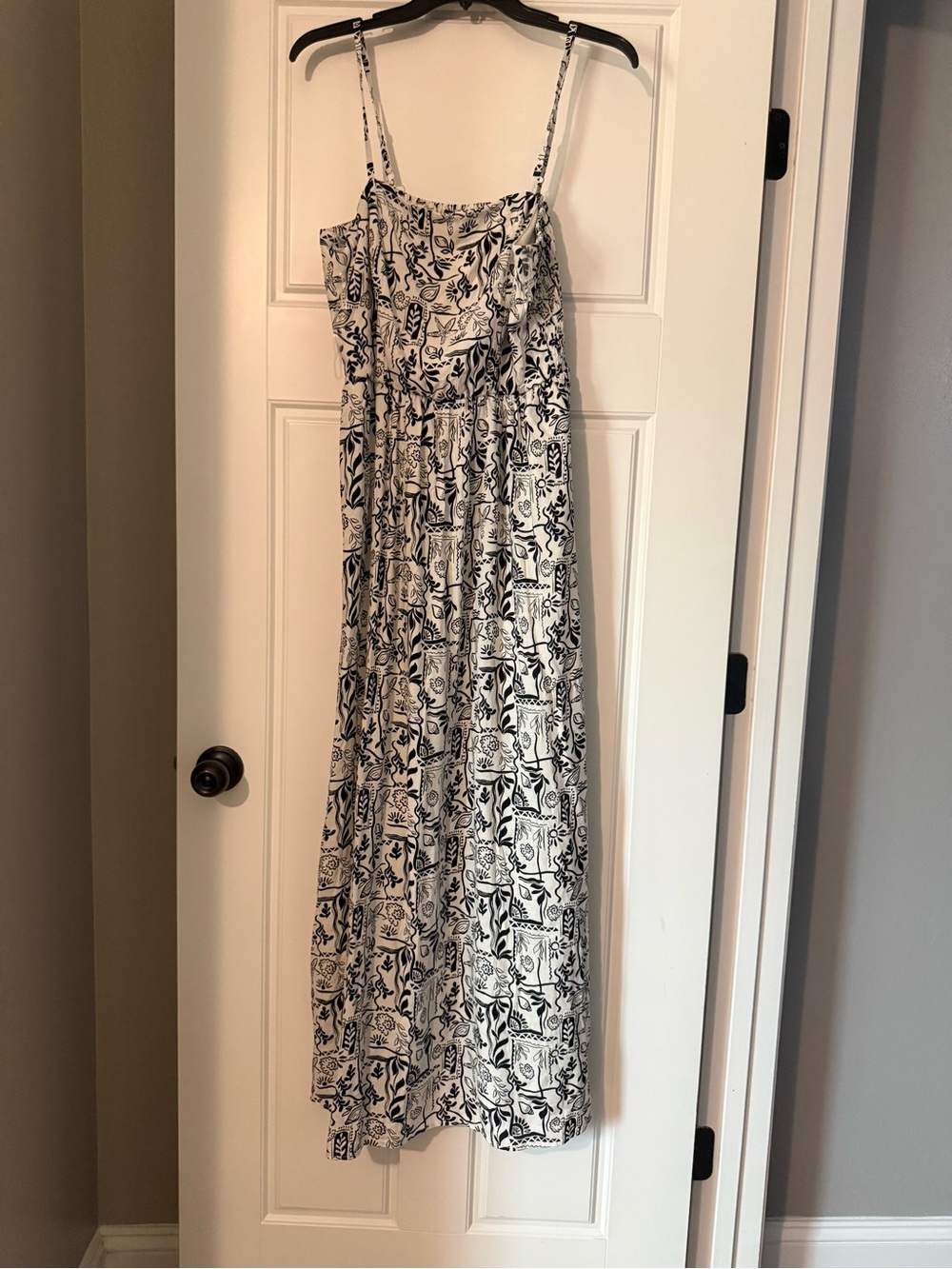 As U Wish Black & White Floral Print Maxi Dress